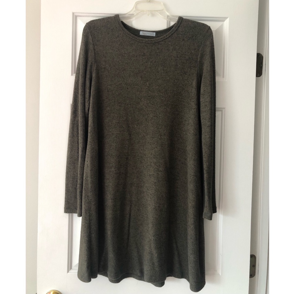 Olive long sleeve dress